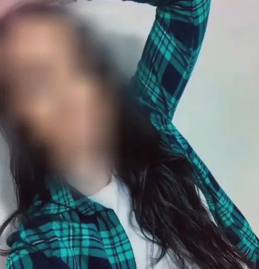 Aylin, 35