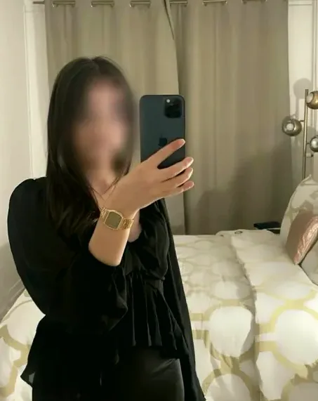Hanna, 21