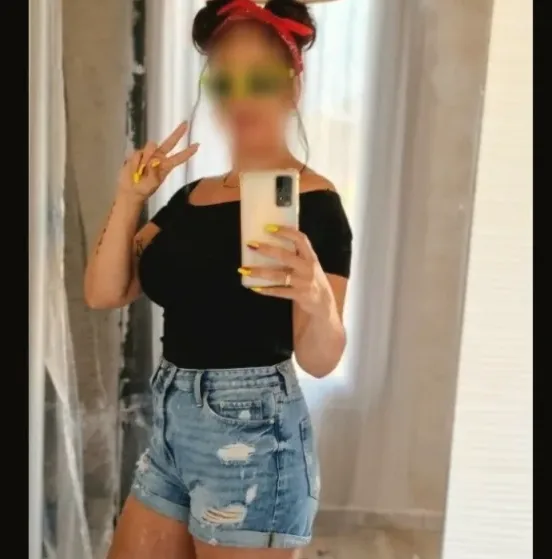Miriam, 37