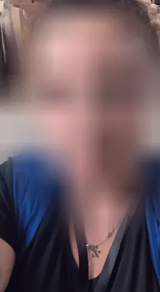 Vivien, 30